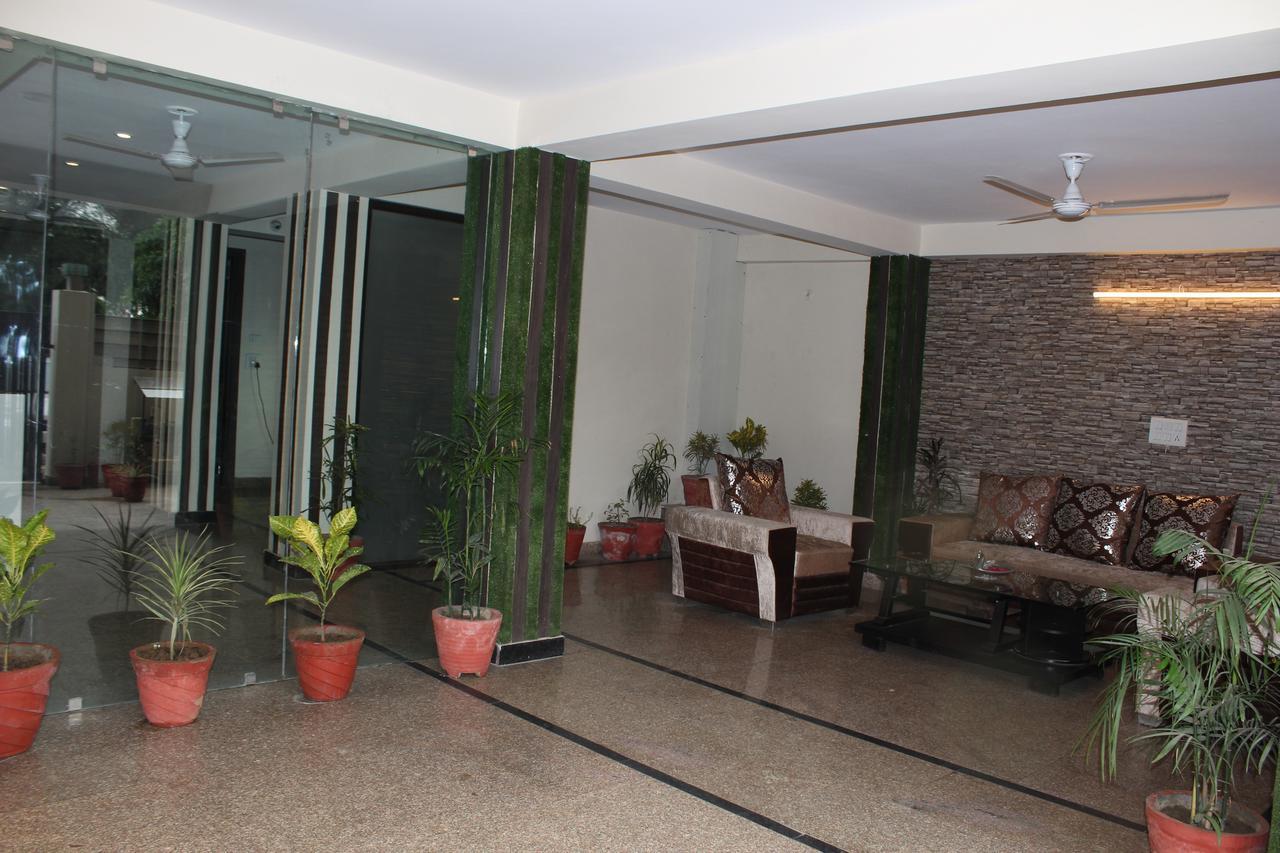 Pacific Inn Eco Central Gurgaon Exterior photo