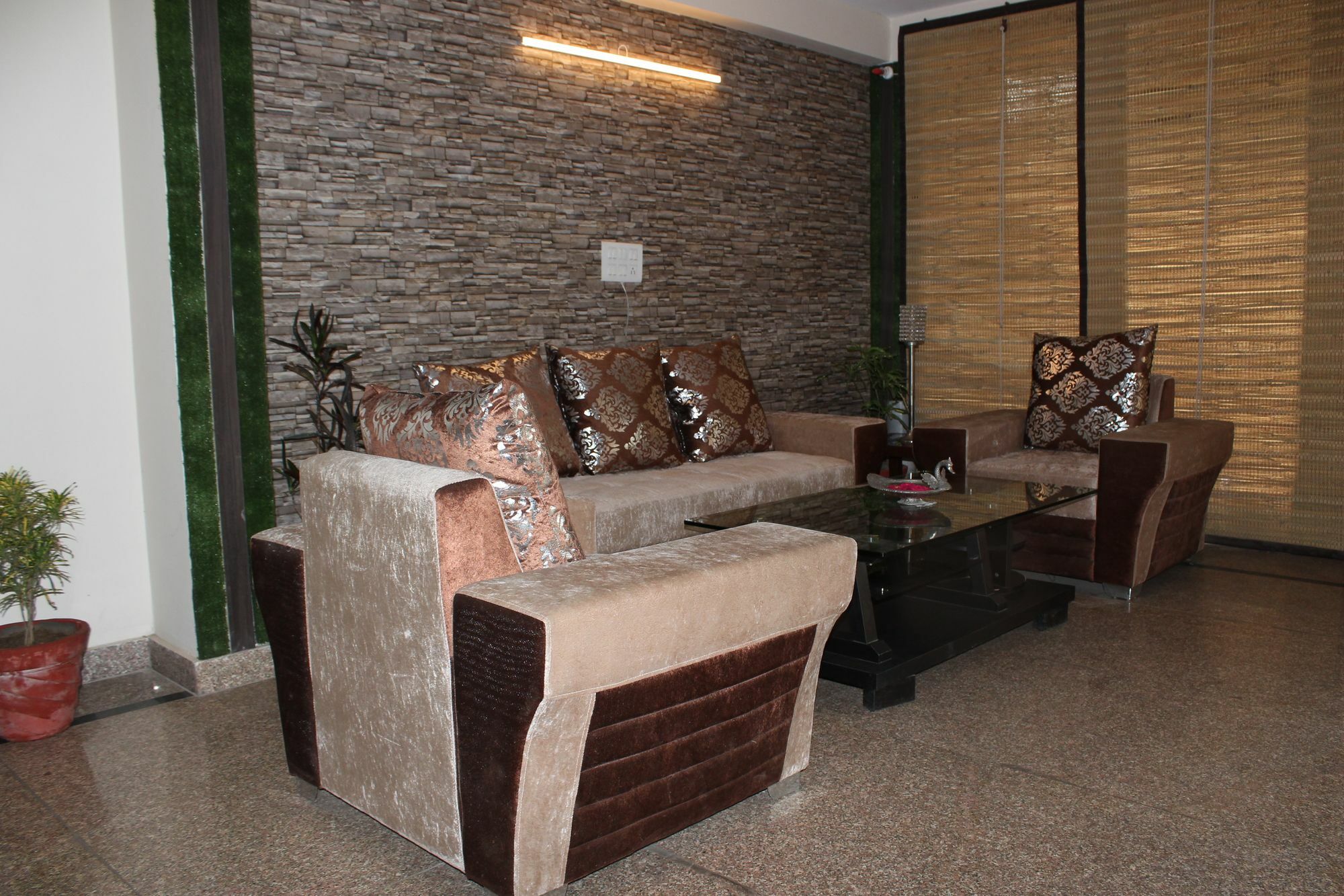 Pacific Inn Eco Central Gurgaon Exterior photo